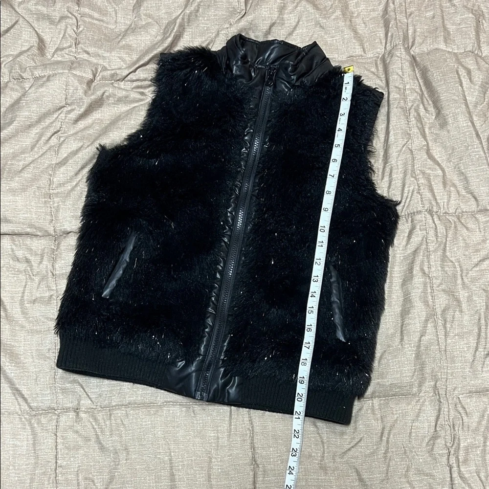 Girl’s Justice Faux Fur Puffer Vest 16 Like New